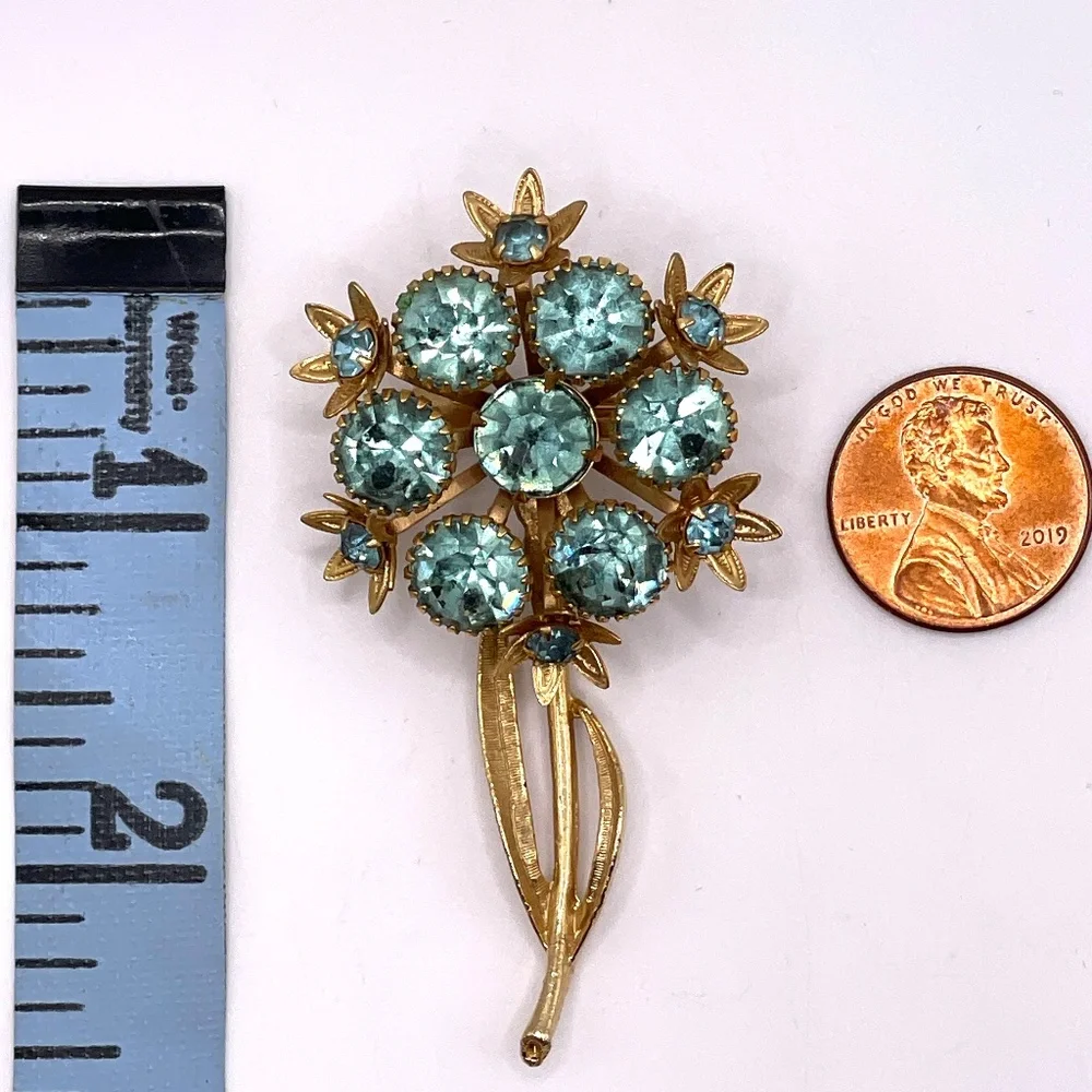 Brooch Vintage Aqua Blue Rhinestone Gold Tone Pin